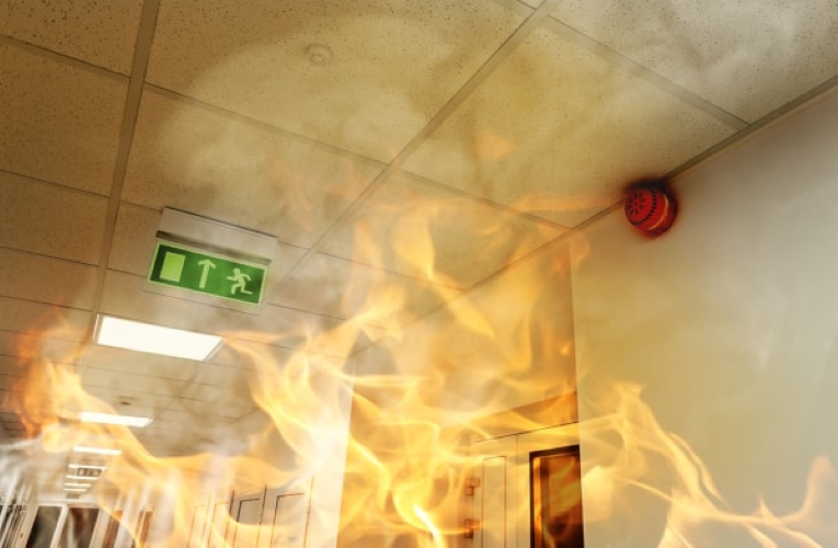 Know The Difference Between A Smoke Detector And A Fire Alarm System